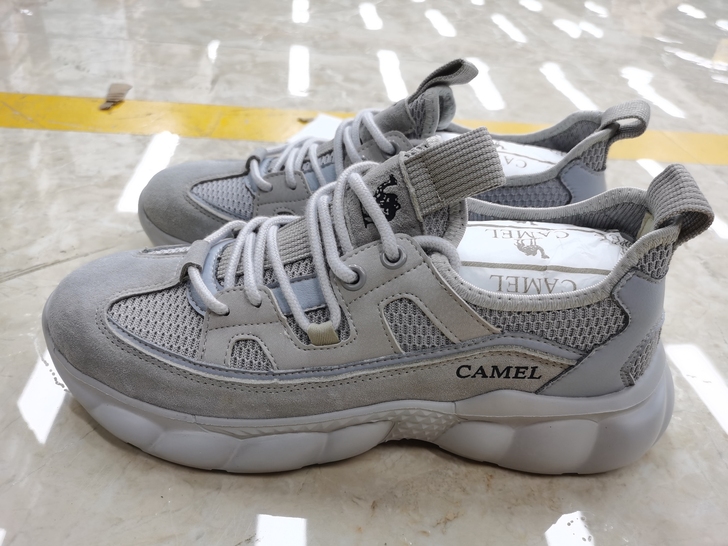 骆驼鞋男士防砸防刺穿超轻便透气夏季四季款