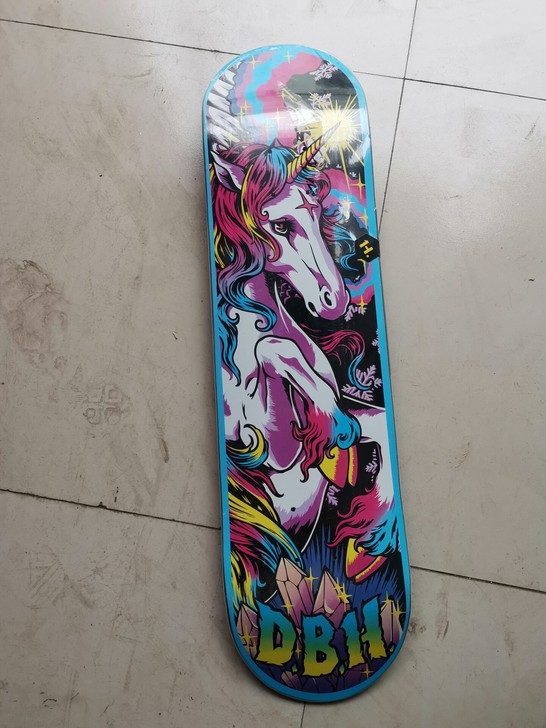 DBH彩马全新板面 专业滑板进口枫木7层冷...