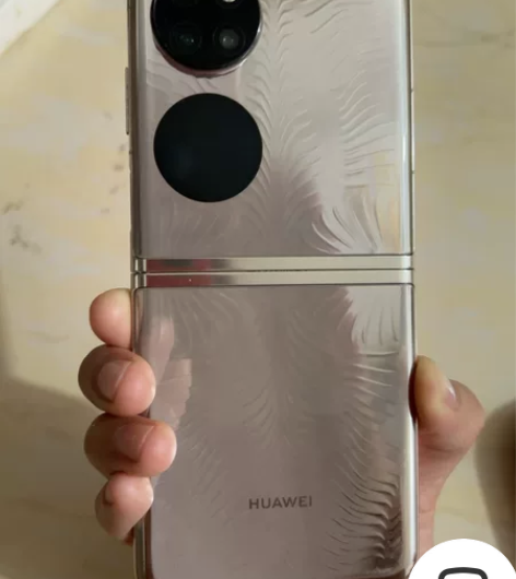 华为p 50pocket，还在质保期，12...