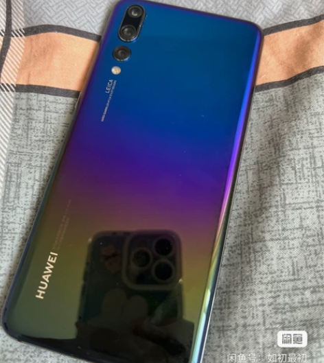 华为p20p、机身比较新，有磕碰划痕！ 8...