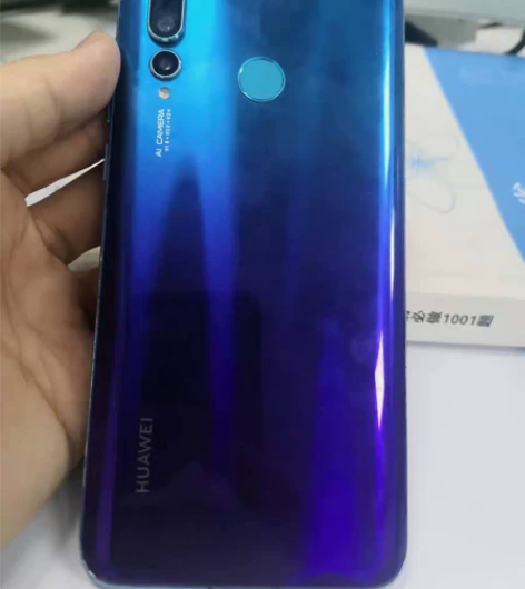 华为nova4,8+128g,手机运行流畅...