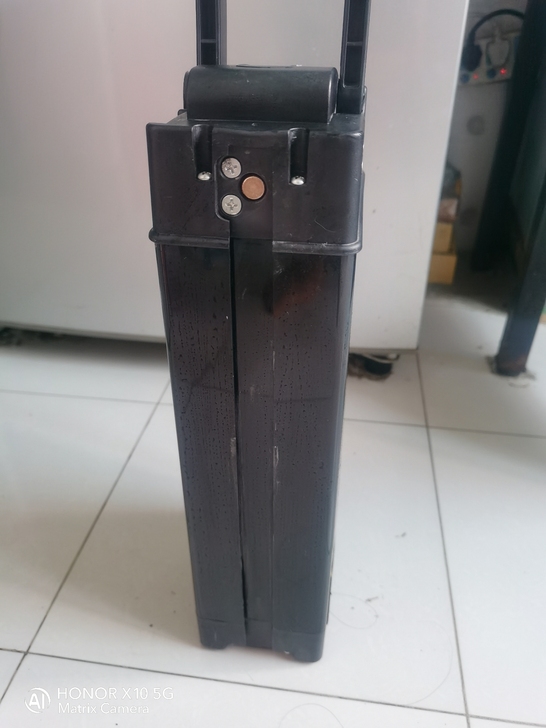 英格威原装锂电池,48伏15安的,用了3个...