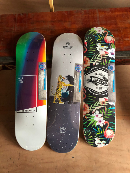 bd彩色板面，全新，8.0尺寸。送砂纸一个...