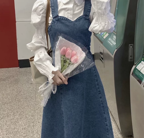 背带长裙子牛仔背带连衣裙女夏季时髦吊带设计...