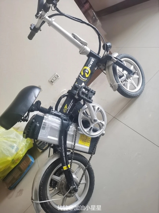 家里男人买来代驾,没用几次。现在换工作了。...