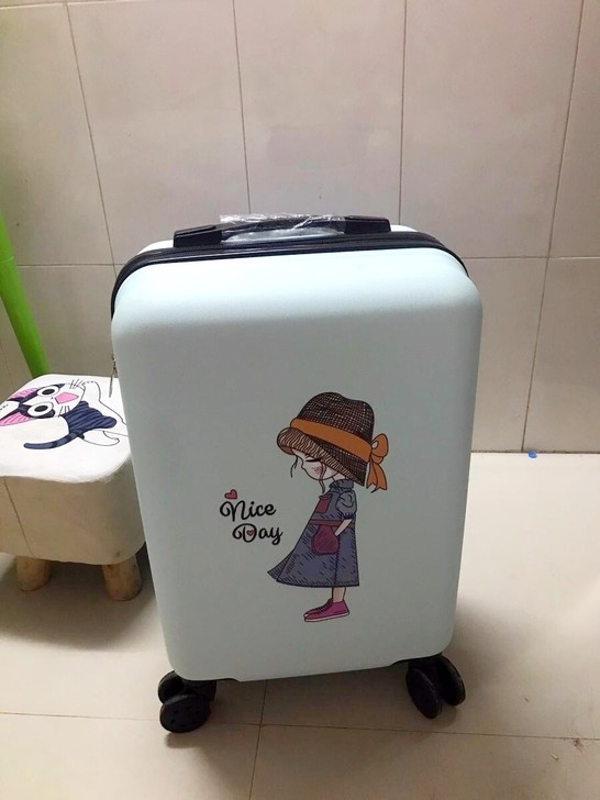 处理闲置的22寸行李箱，全新，吊牌还在