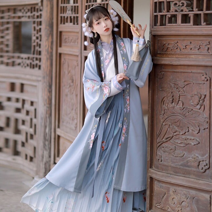 茗月萱原创宋制汉服  三件套 送两对发夹一...