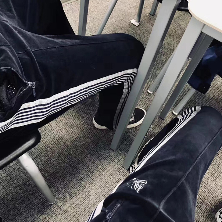 老夫子 needles 蓝丝绒 蝴蝶刺绣长...