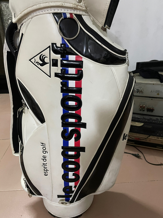 二手完好高尔夫球杆一套，