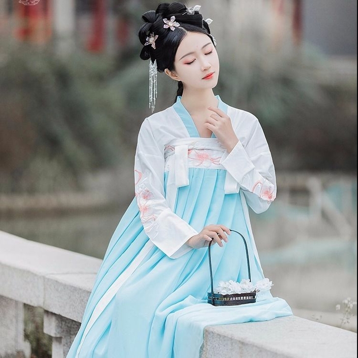 可换!全新汉服,茗月萱家的明月汉服全新有吊...