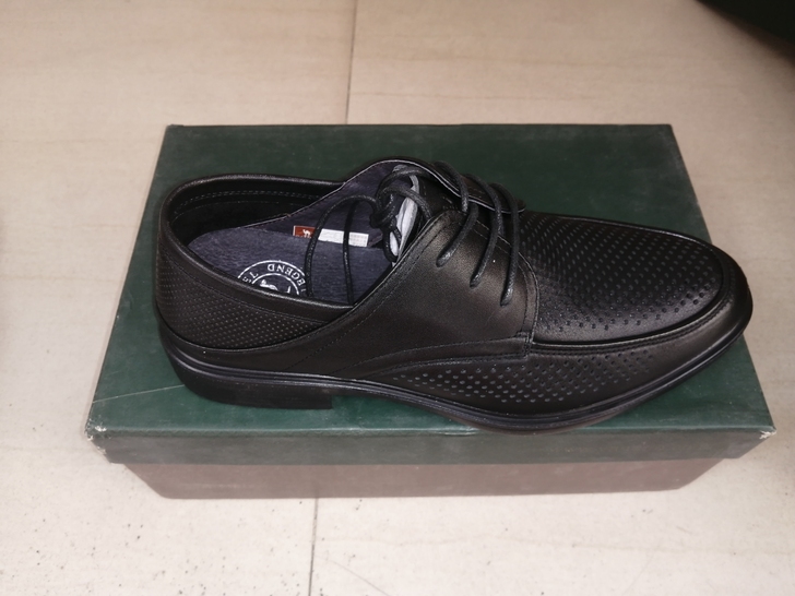 骆驼头层牛皮39码2双41码2双43码1双...