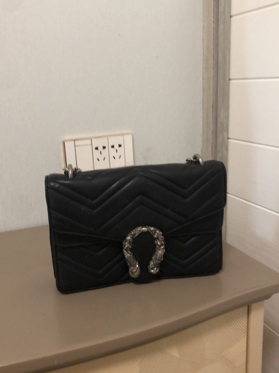 秋冬女包，超有质感，40包邮费