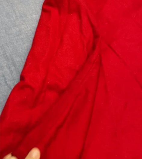 全新毛呢半身裙大红大摆裙 摆超大,53%含...