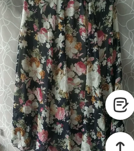 雪纺大摆裙，有衬里 试穿过一次，没再穿过，...