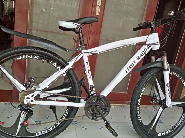 山地自行车成人男女减震越野赛车学生变速跑车...