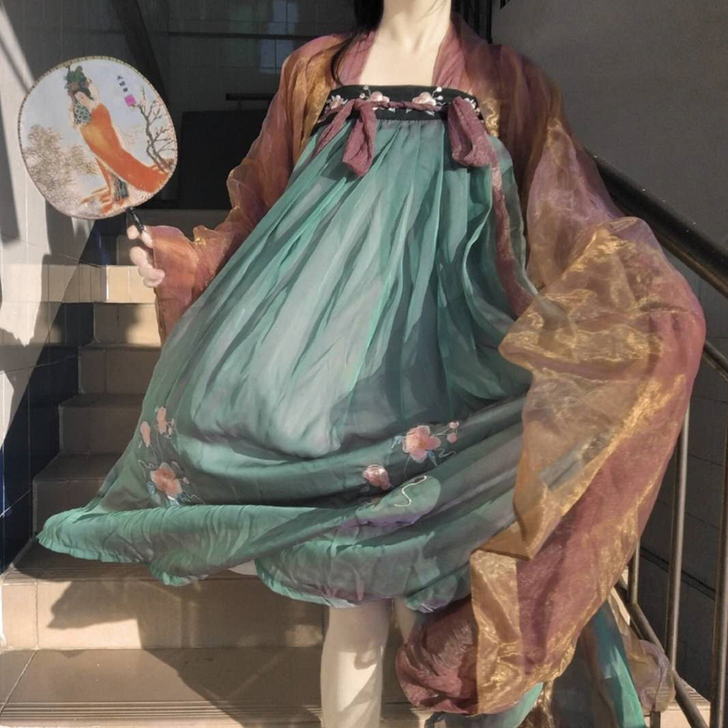 桃花仙桃十四汉服女夏季仙气正品原创中国风改...