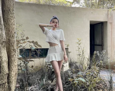 woppei iamgi*荷叶边超短白...