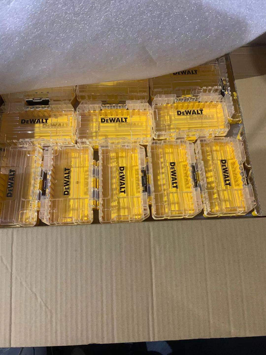 全新DEWALT德伟零件盒工具盒批头盒收纳...