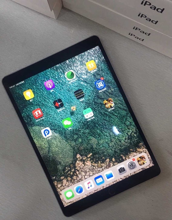 ipad8 ipad2020 128插卡成...