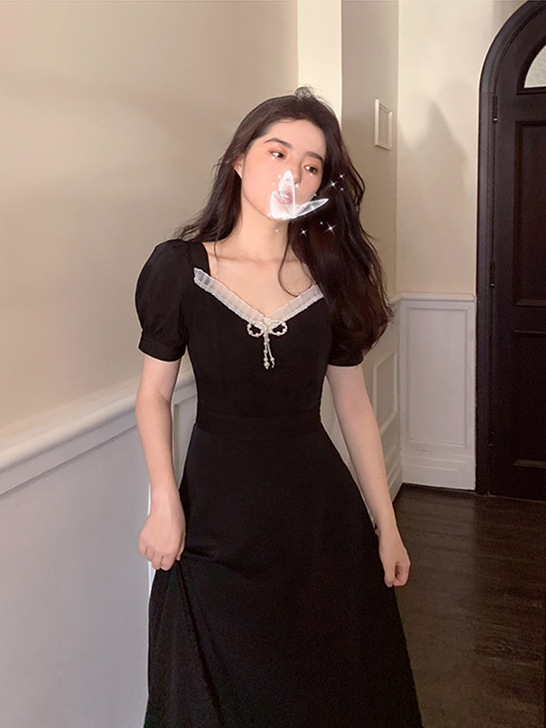 赫本小黑裙女夏装桔梗法式优雅黑色连衣裙气质...