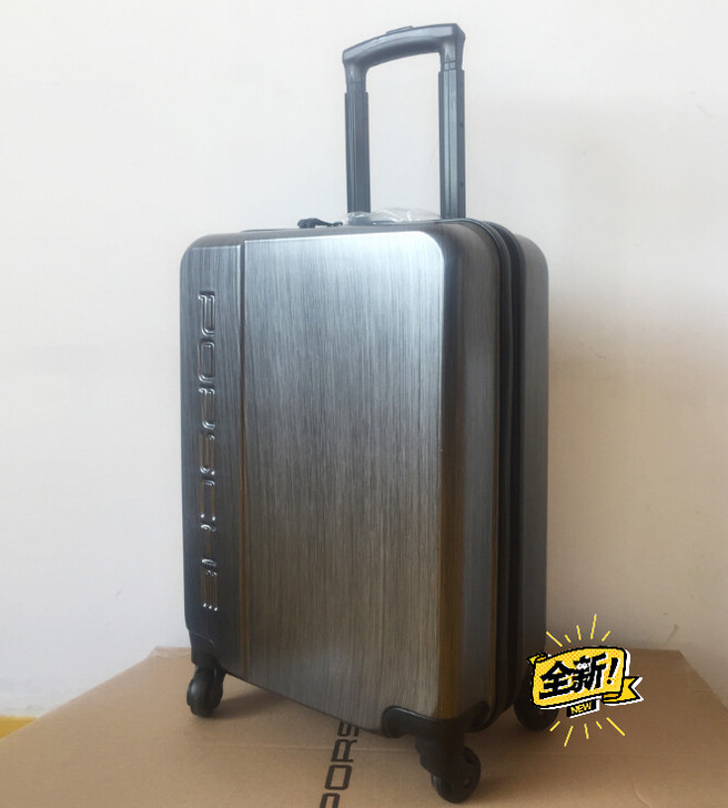 全新的，保时捷4S电送的拉杆箱。20寸可以...