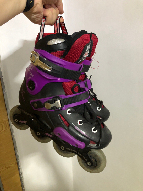 轮滑鞋 38码 9新 到付