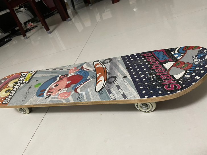 因搬迁带不走，现低价转让专业训练滑板一个，...