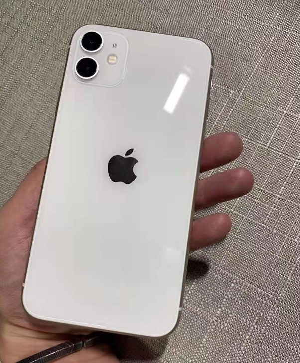 iPhone 11 白色128G 正品国行...