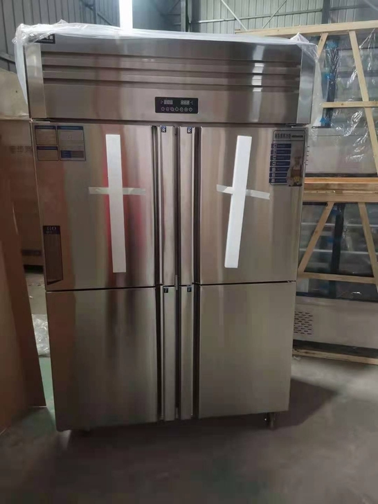 全新四开门企业级冰箱，货运时外观摔坏，不影...