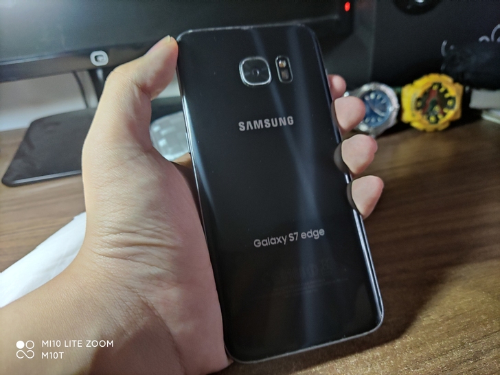 三星s7edge