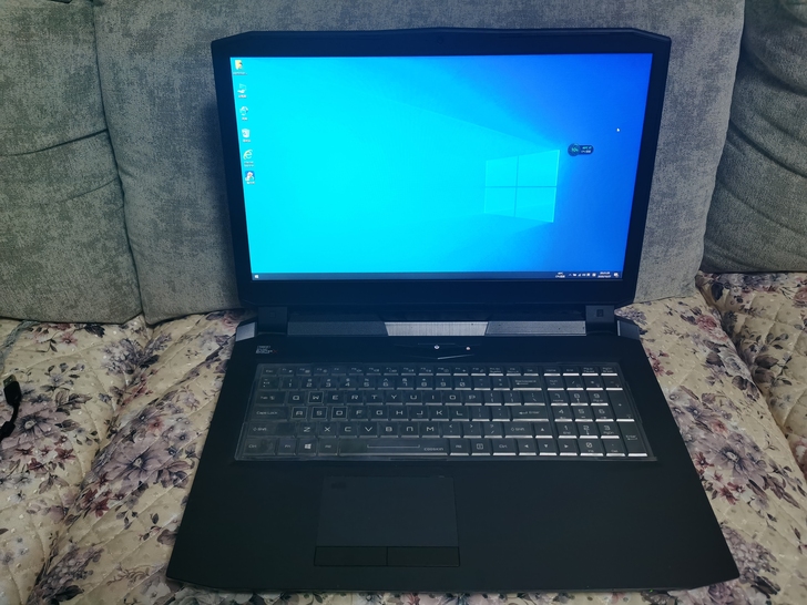 神舟战神GX8 P775TM 游戏本