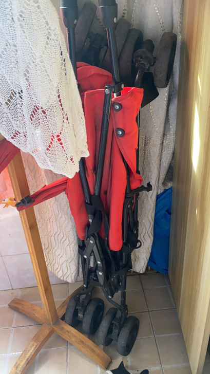 孩子大了，伞车闲置中，搬家需要处理掉