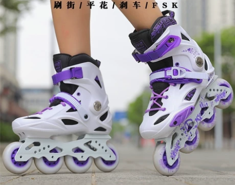 平地花式溜冰鞋 品牌深圳洛神 只穿过两次!...