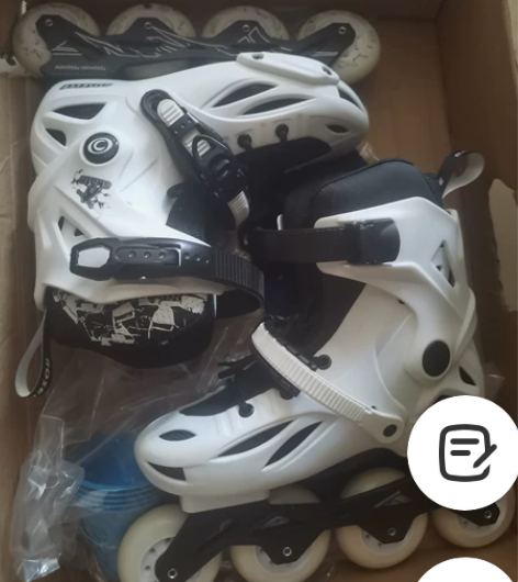 #直排轮滑鞋 溜冰鞋成年直排轮花式轮滑鞋男...