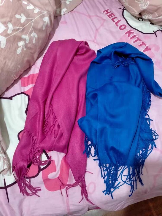 围巾女秋冬季纯色仿羊绒文艺百搭中国红长款春...