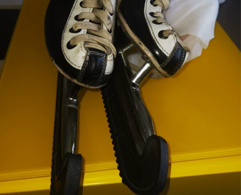 老物件，黑龙江速滑冰鞋，懂行的都知道，当年...