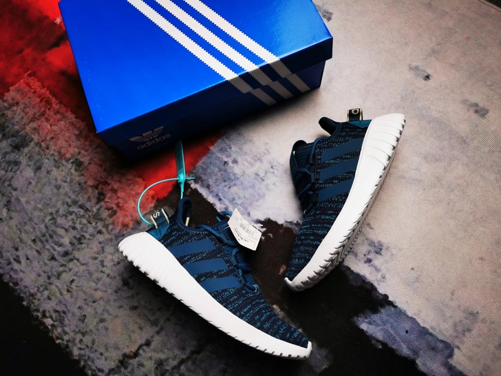 阿迪达斯运动鞋 全新37码