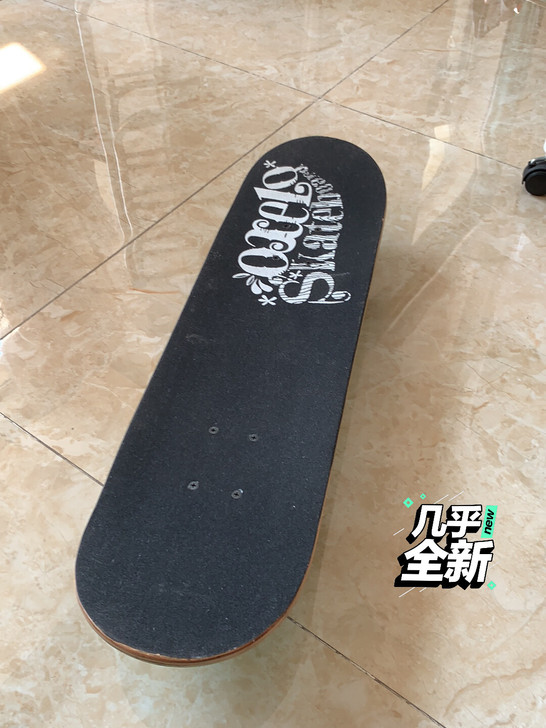 oxelo滑板 适合小学 初中使用，孩子买...