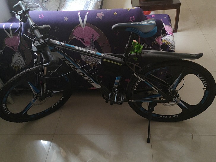 三刀轮山地赛车