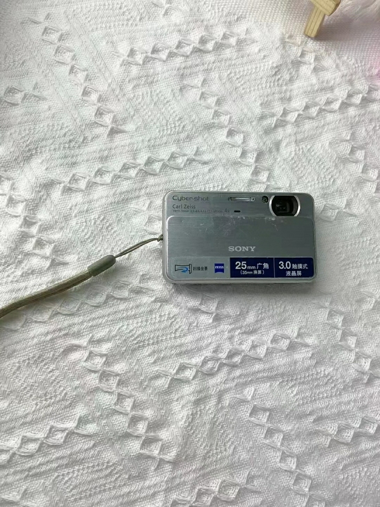 索尼T110/银色