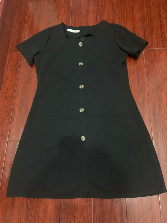 A字连衣裙 120以内可以穿 看心情aa运费