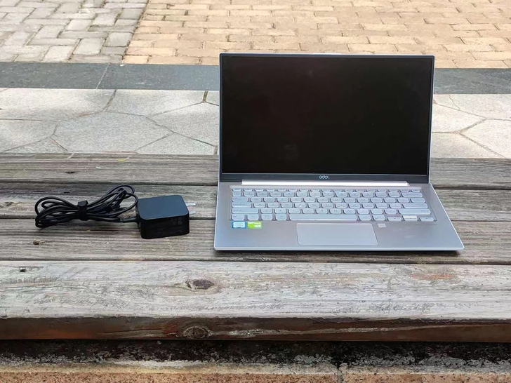 华硕a豆 13.3寸 i5 8265 8+...