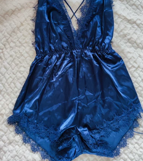 宝蓝色色外贸吊带连体裤 L码，胸围96  ...