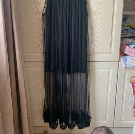 性感连体裙，里面是连体裤外面一层纱，垂感特...