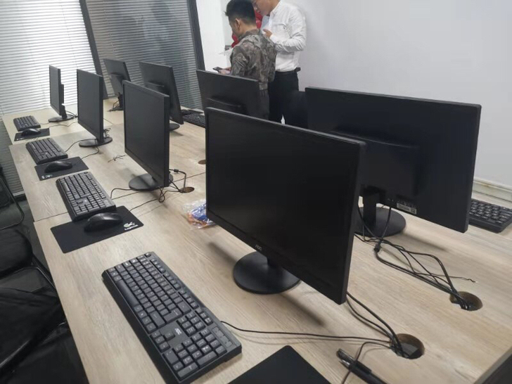 电脑免压金租赁，台式机，笔记本，游戏设计类...