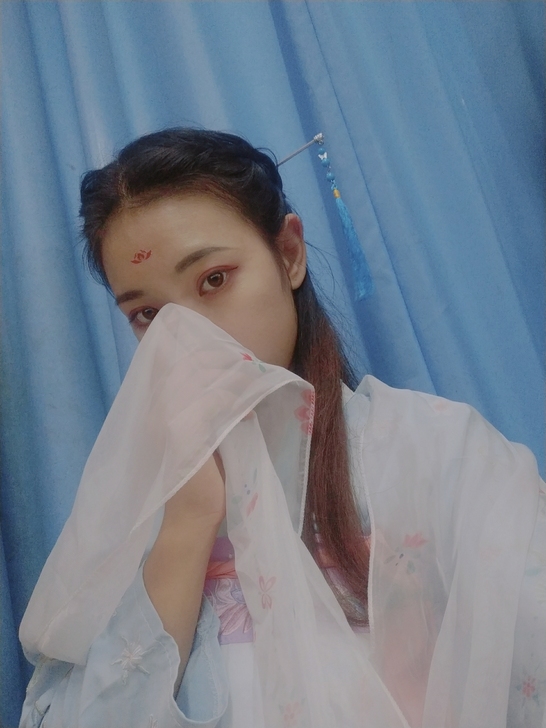 汉服演出服，s 码，买来比赛用了一次，还是...