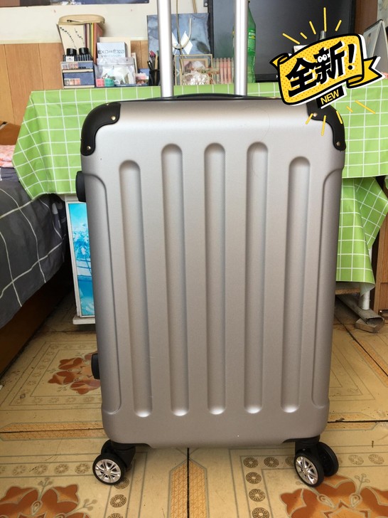 全新 【低价处理】高品质拉杆行李箱 可扩展...