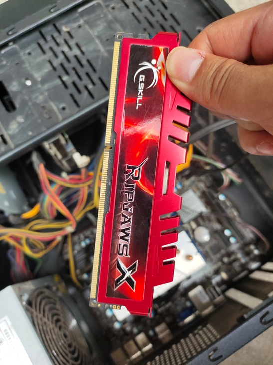 三代内存条ddr3