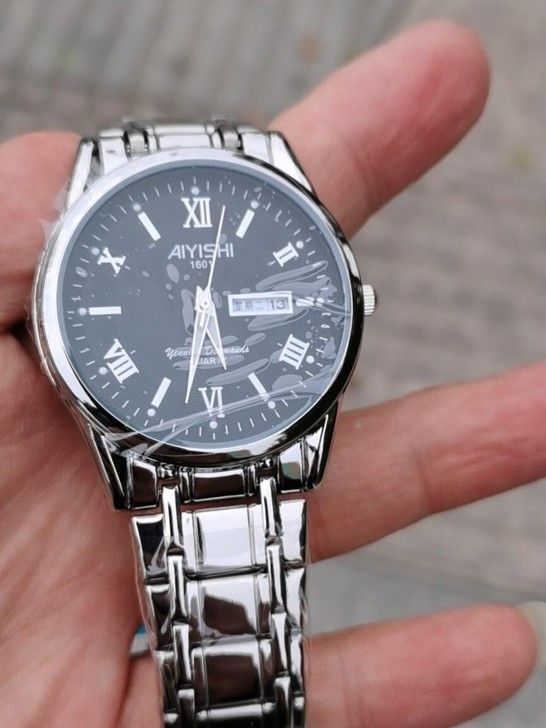 【手表店亏本出】瑞士正品全自动机械表品牌夜...