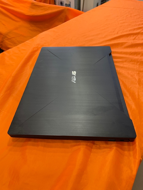 华硕 i7 7700 gtx1050游戏本...